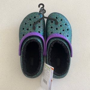 CROCS -Kids Size 3